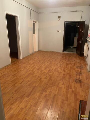 20-ÇAYIROVA YENİMAHALLE DE SATILIK BİNA